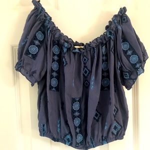 PRISTINE ‼️ OTS EMBROIDERED TOP ‼️